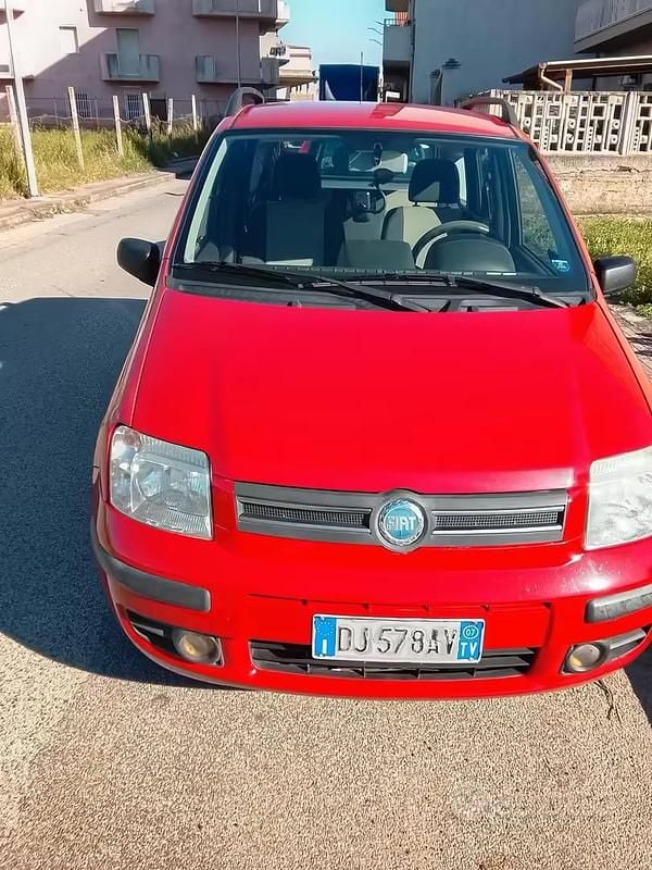Usata Fiat Panda 2007 Rosso Utilitaria