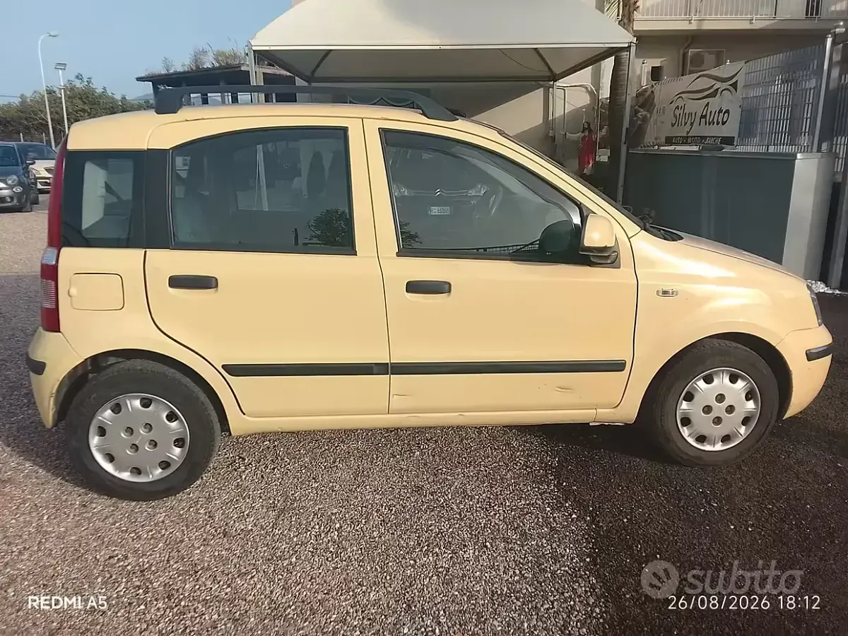 Usata Fiat Panda Emotion 60 CV (44 kW) 2010 Giallo Utilitaria