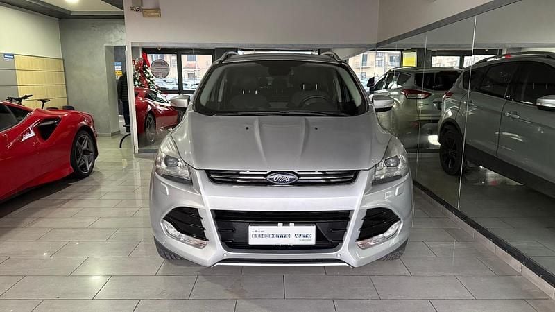 Argento Usata 2016 Ford Kuga SUV | 9000 € (Super prezzo) - Immagine 1/4
