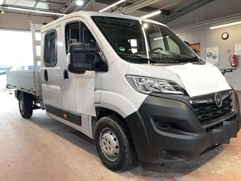 Usata Opel Movano 140 CV (102 kW) 2024 Bianco Furgone