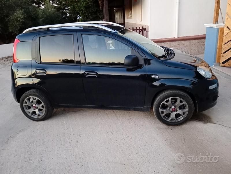 Usata Fiat Panda 95 CV (69 kW) 2018 Blu Utilitaria