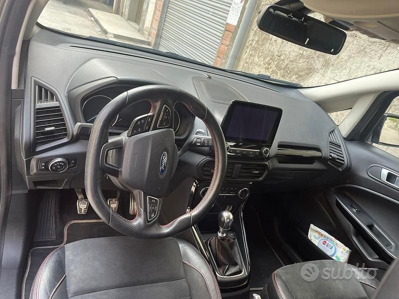 Usata Ford Ecosport 125 CV (91 kW) 2019 Grigio SUV