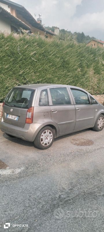 Usata Fiat Idea 95 CV (69 kW) 2008 Marrone Monovolume