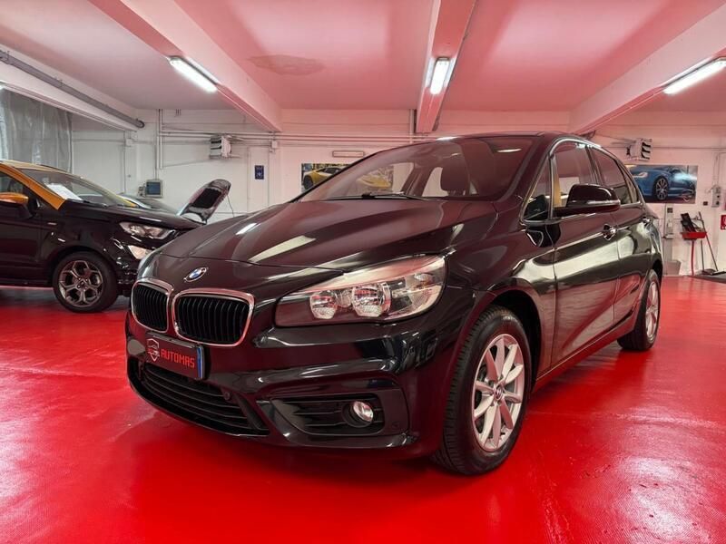 Nero Usata 2017 BMW 218 Active Tourer Luxury Line Monovolume | 13.590 € (Super prezzo) - Immagine 1/4
