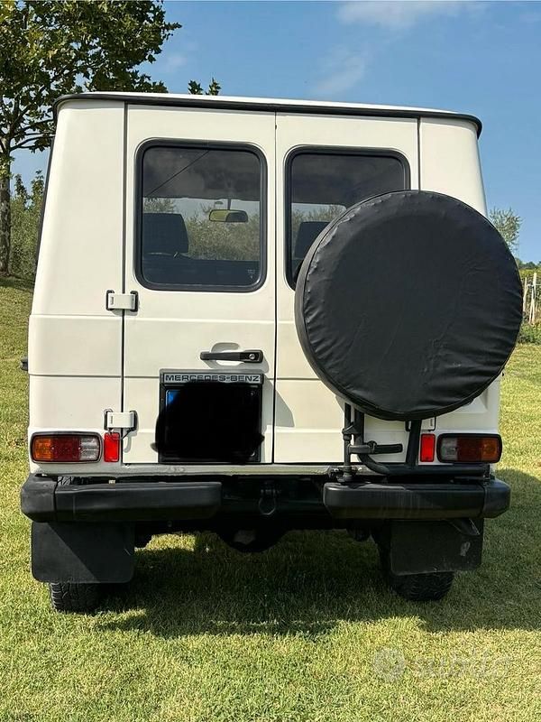 Usata Mercedes G280 156 CV (114 kW) 1981 Bianco SUV