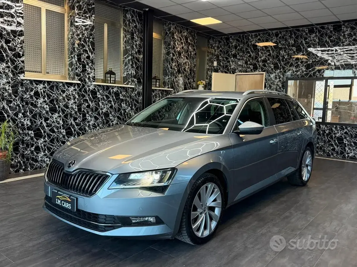 Brugt Skoda Superb Style 150 HK (110 kW) 2016 Grå Stationcar