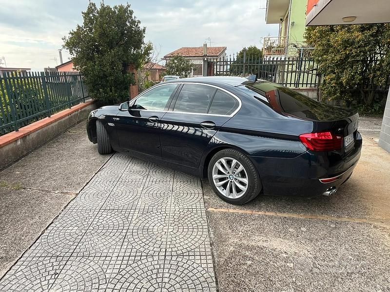 Usata BMW 530 258 CV (189 kW) 2015 Berlina