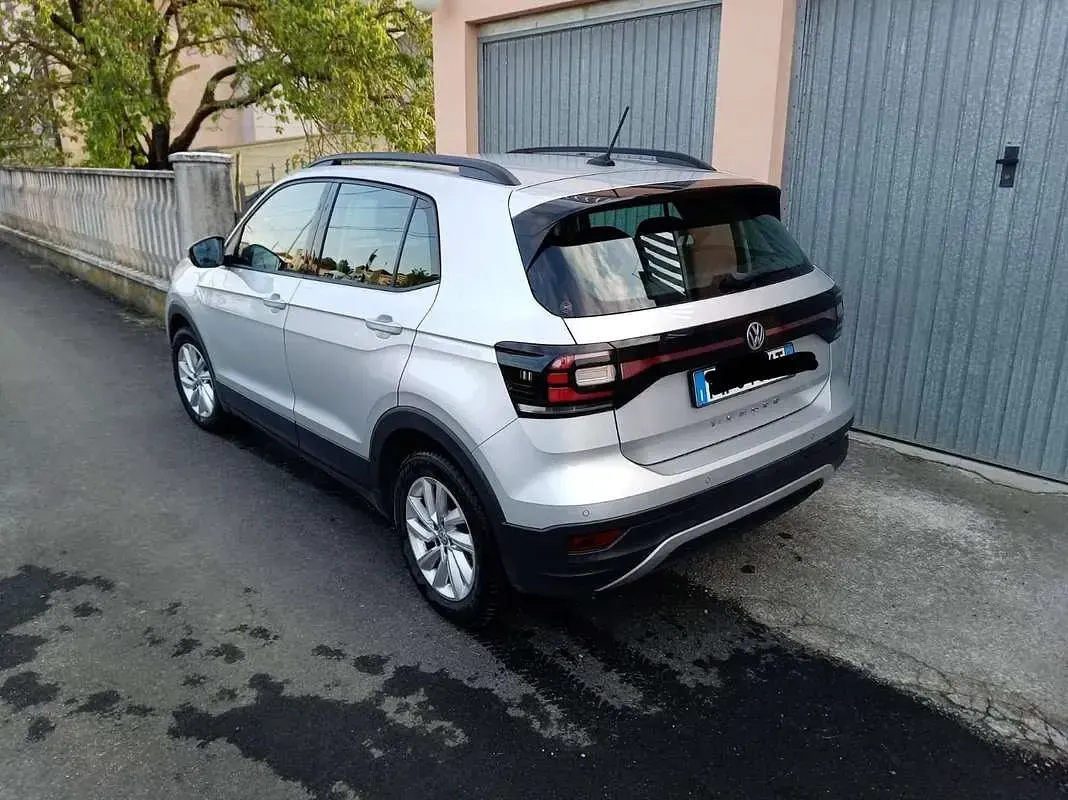 Usata VW T-Cross Style 116 CV (85 kW) 2019 Argento SUV