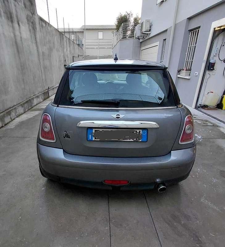 Usata Mini Cooper 75 CV (55 kW) 2010 Utilitaria