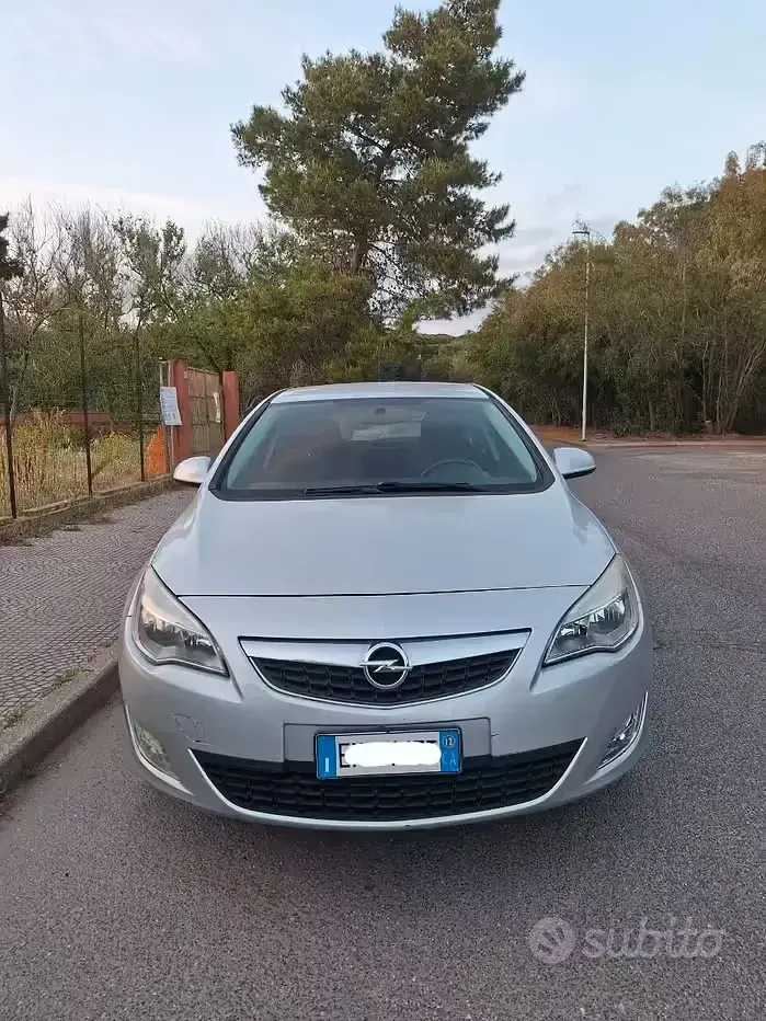 Usata Opel Astra Cosmo 2012