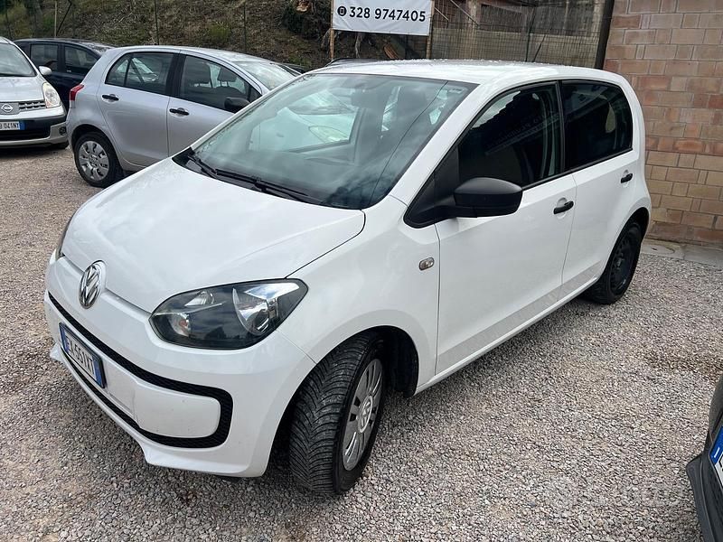 Usata VW up! 67 CV (49 kW) 2015 Bianco Utilitaria
