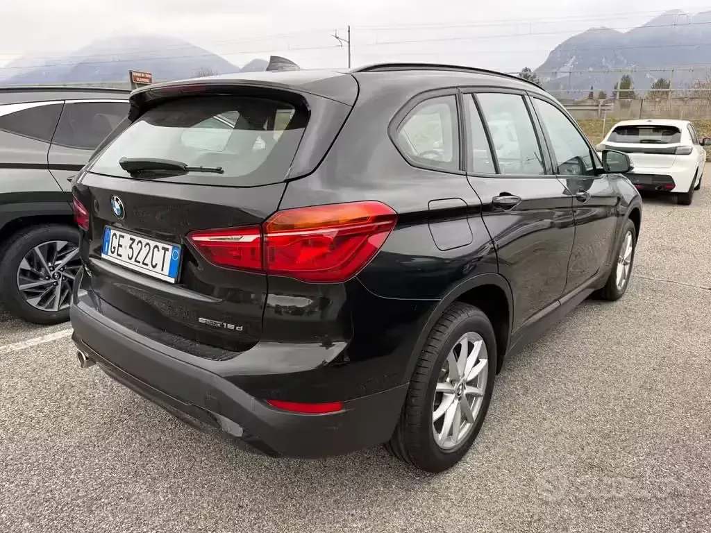 Usata BMW X1 Comfort Edition 116 CV (85 kW) 2021 Antracite SUV