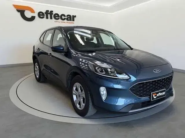 Usata Ford Kuga 120 CV (88 kW) 2022 Blu SUV