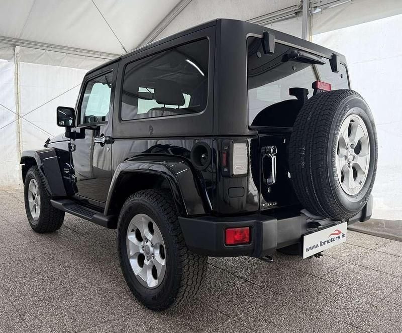 Usata Jeep Wrangler Sahara 200 CV (147 kW) 2015 Nero SUV