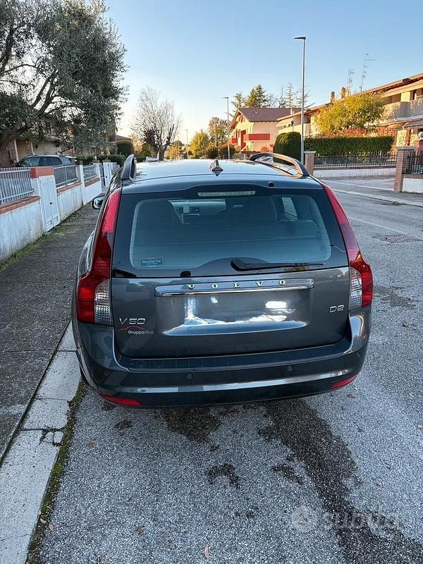 Usata Volvo V50 Plus 2012 Grigio Station wagon