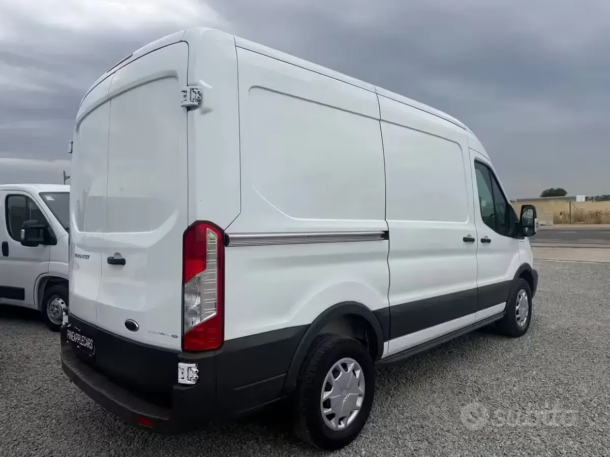 Usata Ford Transit 131 CV (96 kW) 2018 Bianco Berlina