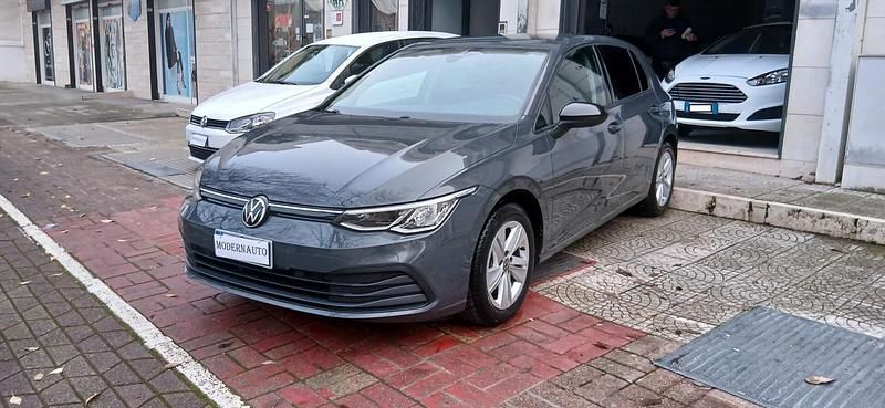 Usata VW Golf VIII Style 115 CV (84 kW) 2020 Grigio Berlina