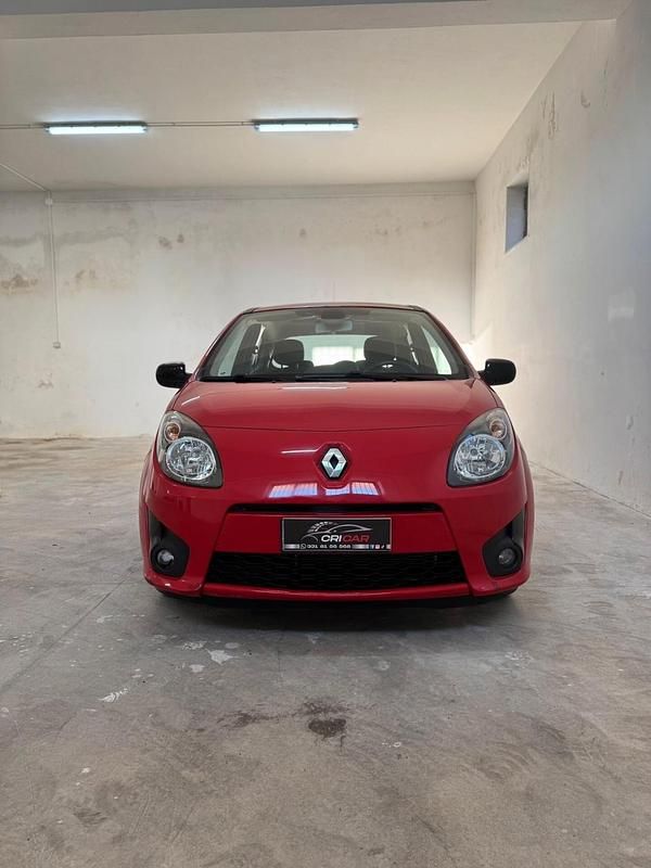 Usata Renault Twingo Dynamique 75 CV (55 kW) 2011 Rosso Utilitaria