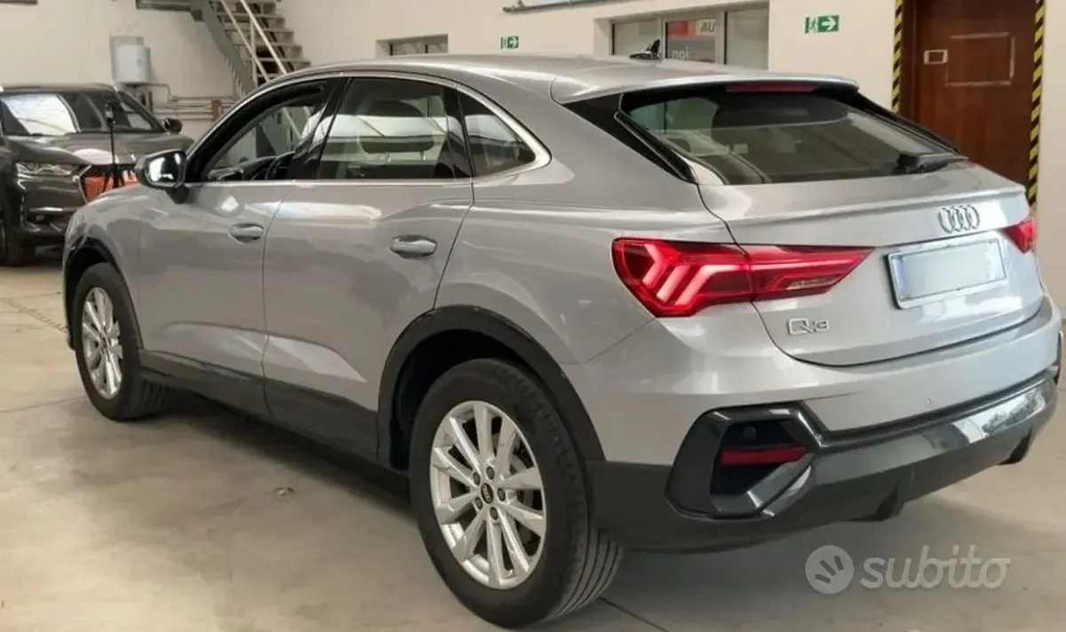 Usata Audi Q3 Sportback 150 CV (110 kW) 2021 Grigio SUV