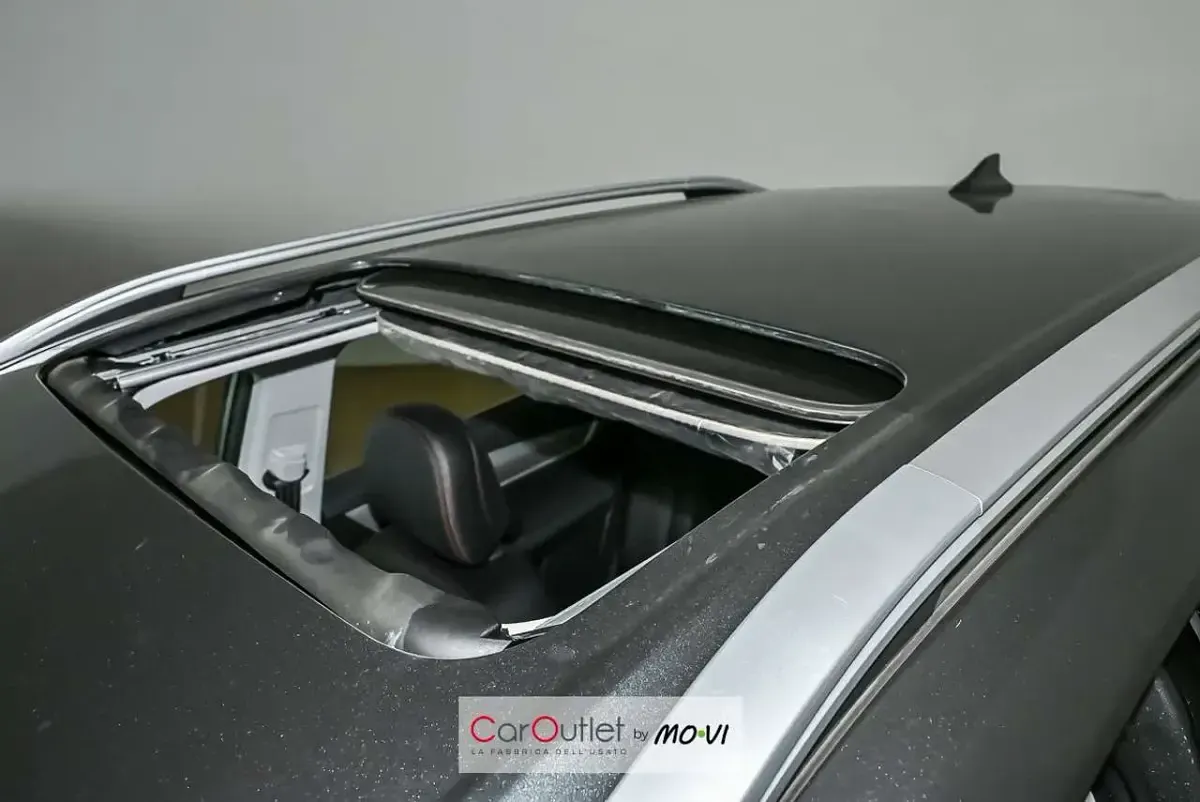 Nuova SWM G01 133 CV (97 kW) 2026 Grigio SUV