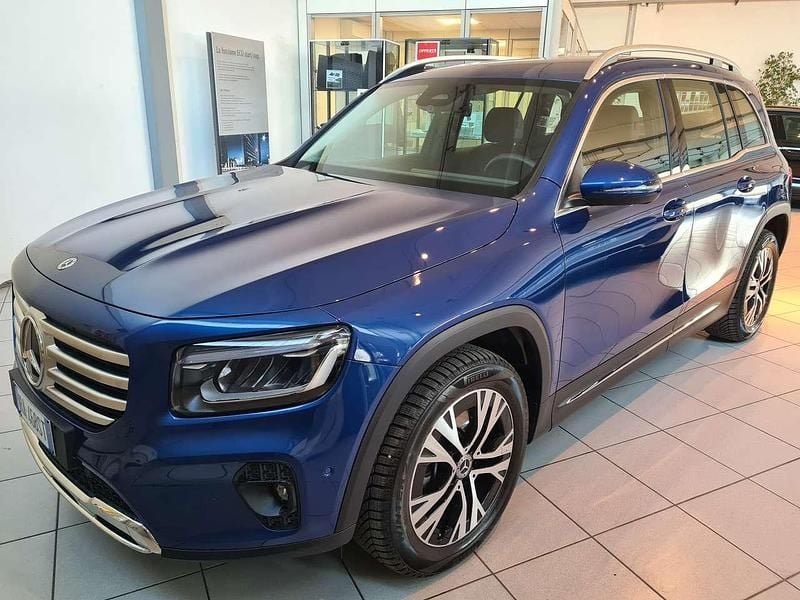 Usata Mercedes GLB200 Advanced 150 CV (110 kW) 2025 Blu/azzurro SUV