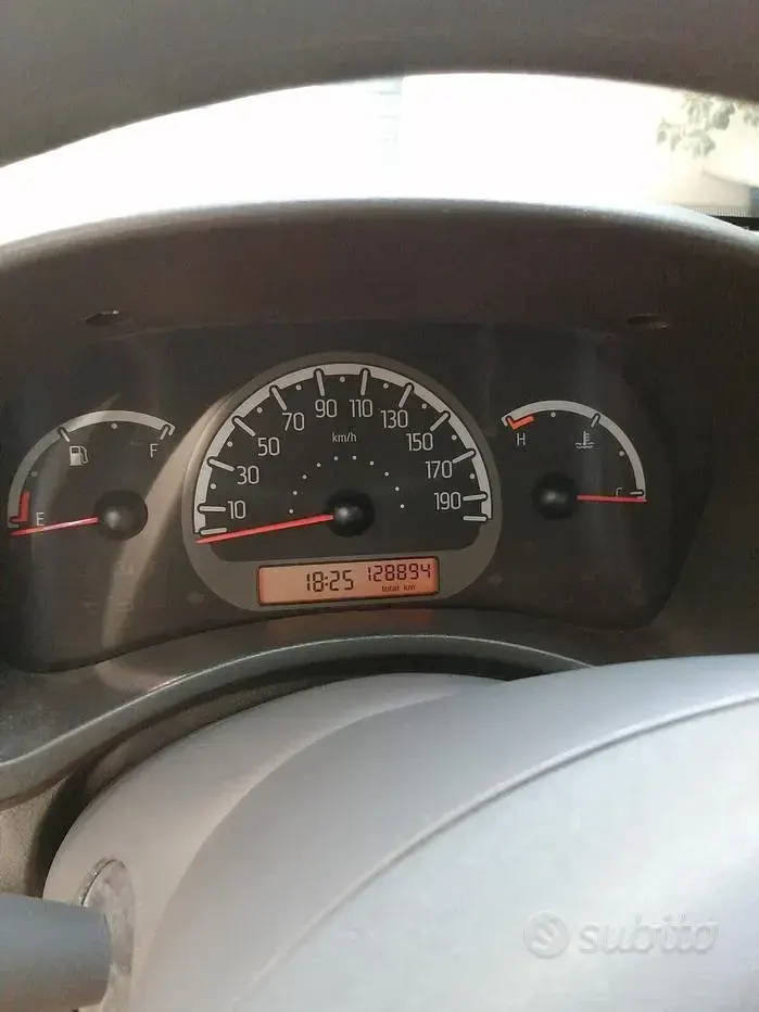 Usata Fiat Panda 69 CV (50 kW) 2012 Grigio Utilitaria