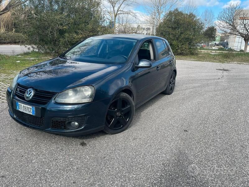 Blu Usata 2009 VW Golf VI GT Due volumi | 5000 € (Buon prezzo) - Immagine 1/4