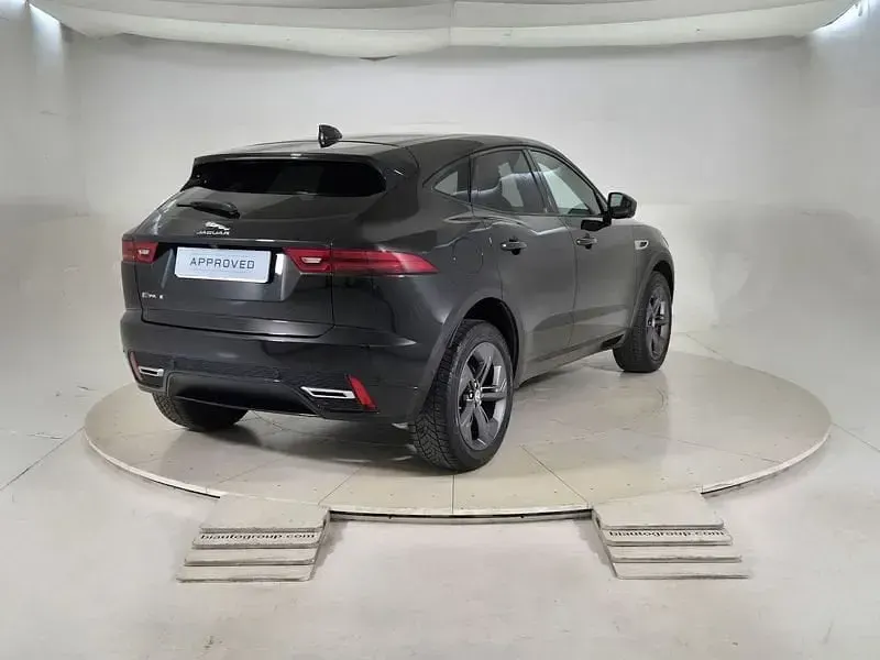 Usata Jaguar E-Pace R-Dynamic 204 CV (150 kW) 2021 Nero SUV