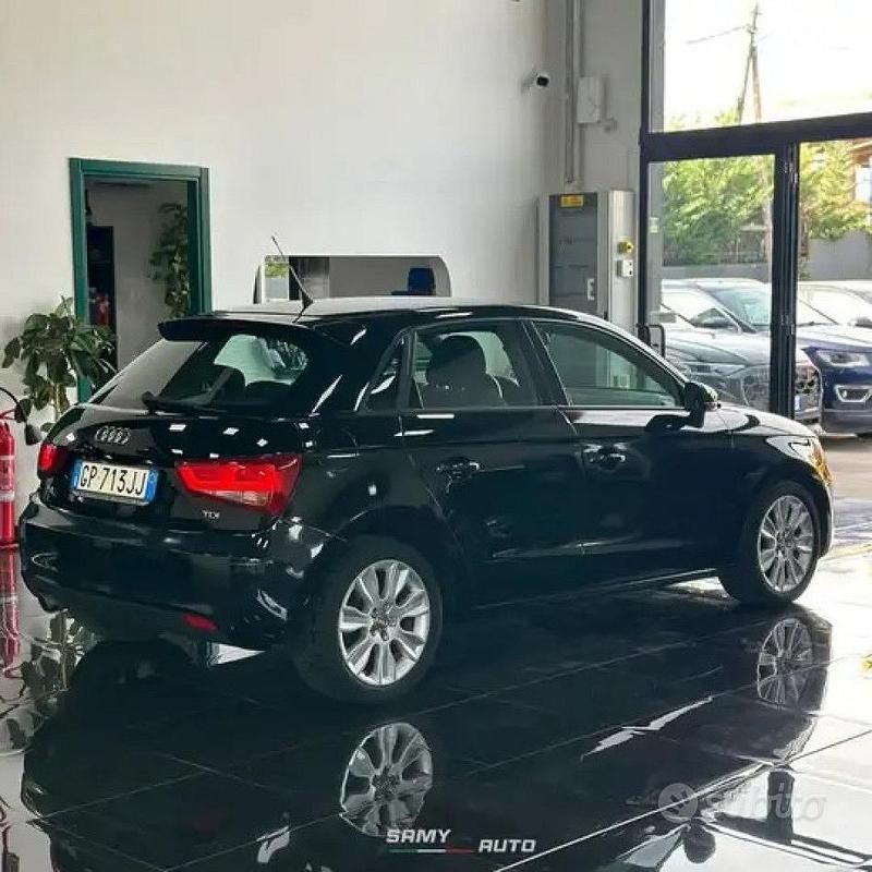 Usata Audi A1 Sportback Ambition 105 CV (77 kW) 2012 Nero Utilitaria