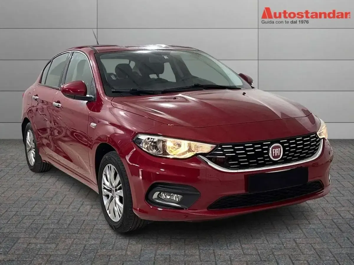 Usata Fiat Tipo Opening Edition 95 CV (69 kW) 2016 Rosso Utilitaria
