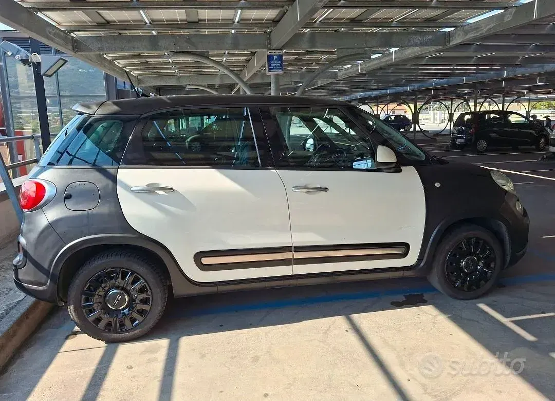 Usata Fiat 500L Trekking 105 CV (77 kW) 2014 Bianco Monovolume