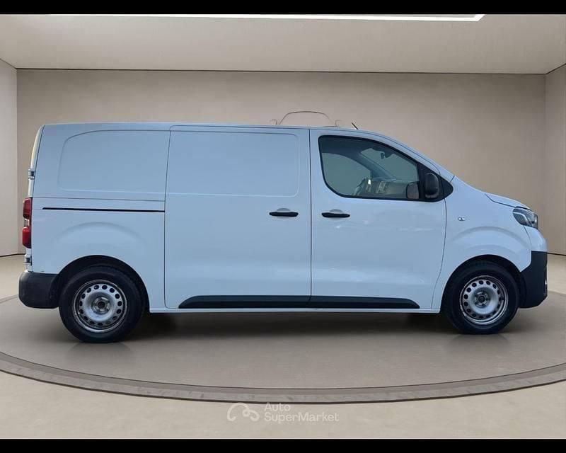Usata Toyota Proace Comfort 120 CV (88 kW) 2021 Bianco met Monovolume