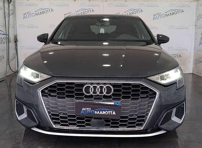 Usata Audi A3 Advanced 116 CV (85 kW) 2022 Grigio Berlina