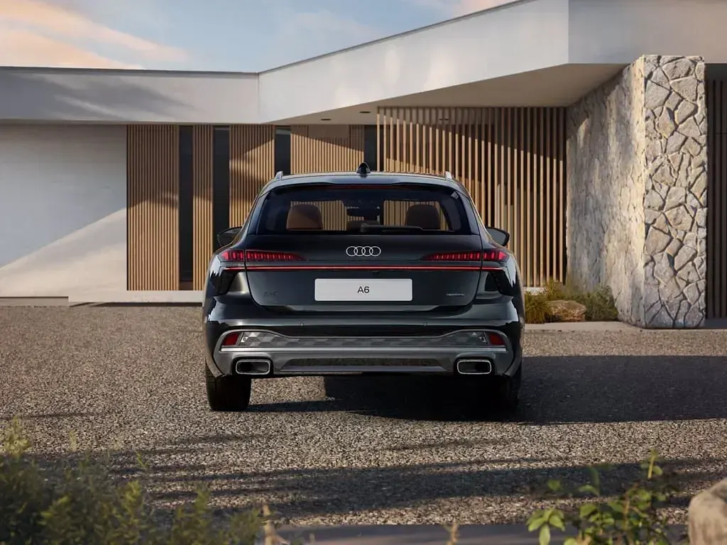 Nuova Audi A6 Advanced 252 CV (185 kW) 2026 Nero mito metallizzato Station wagon