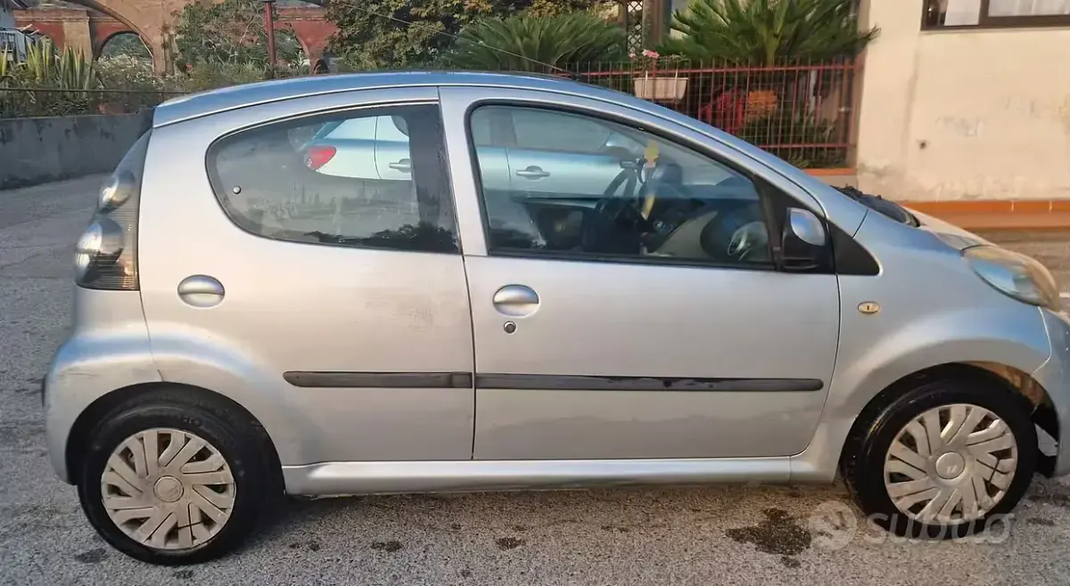 Usata Citroën C1 68 CV (50 kW) 2007 Grigio Utilitaria