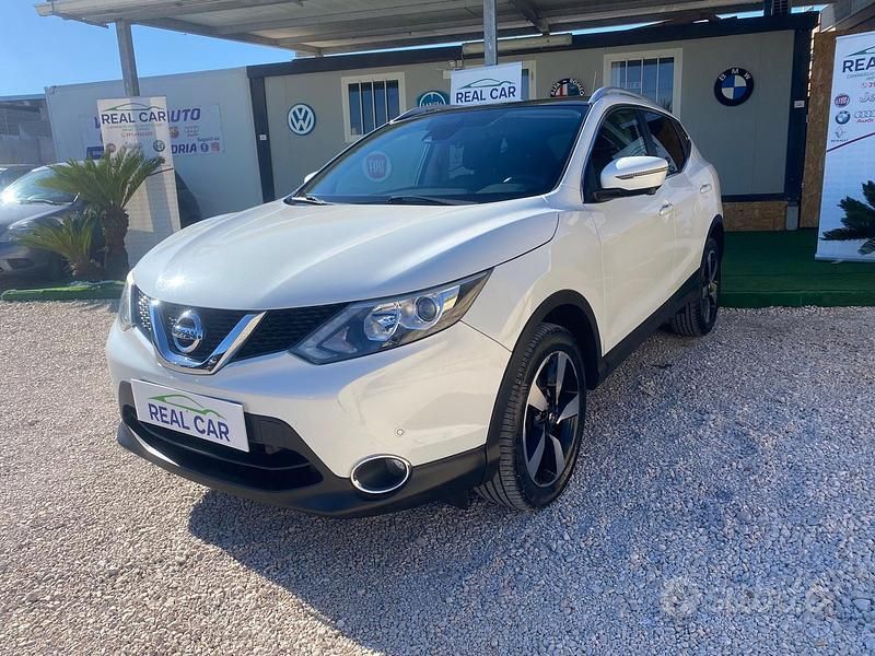 Bianco Usata 2015 Nissan Qashqai 360º SUV | 12.499 € (Buon prezzo) - Immagine 1/4