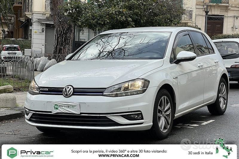 Usata VW Golf VIII Executive 2020 Bianco Utilitaria
