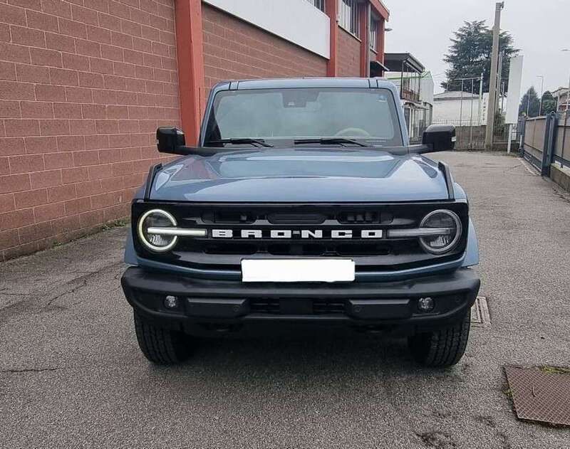 Occasion Ford Bronco Outer Banks 334 ch (245 kW) 2024 Gris SUV