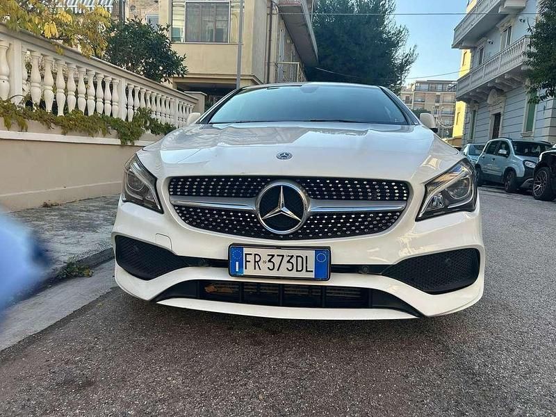 Usata Mercedes CLA200 Shooting Brake Premium 136 CV (100 kW) 2018 Station wagon