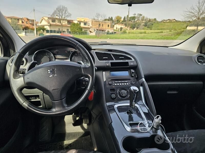 Usata Peugeot 3008 112 CV (82 kW) 2012 Nero Station wagon