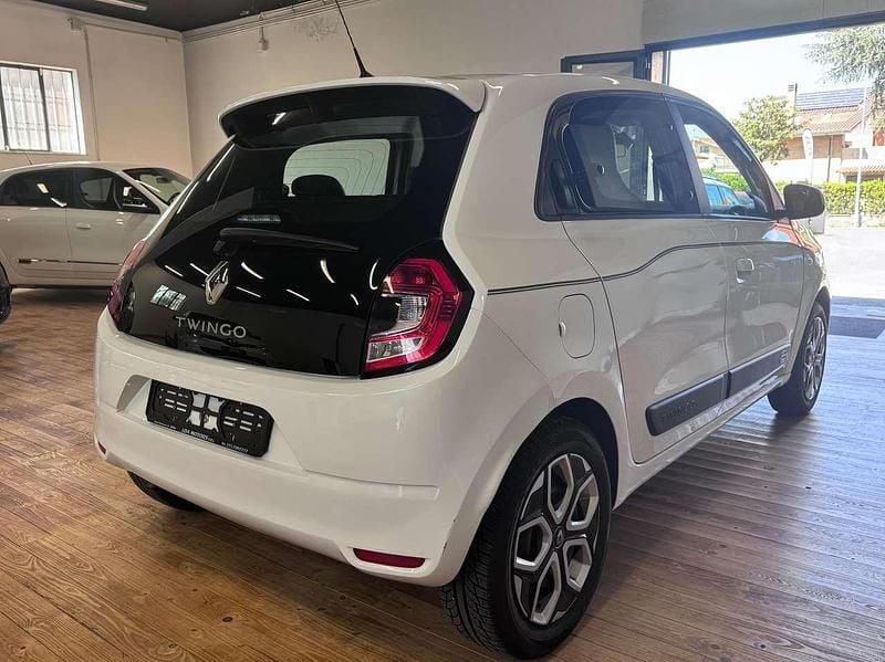 Usata Renault Twingo LIMITED 69 CV (50 kW) 2020 Bianco Utilitaria