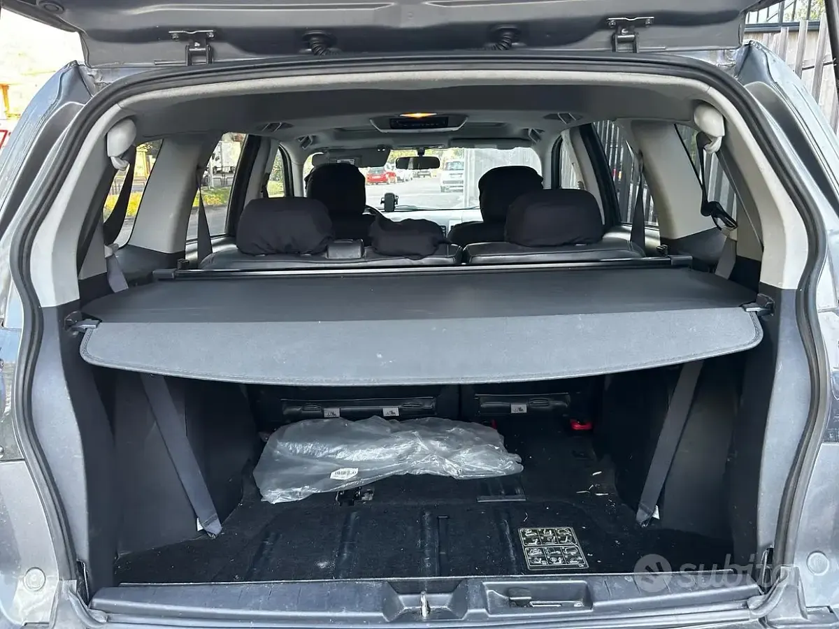 Usata Peugeot 4007 156 CV (114 kW) 2008 Grigio SUV