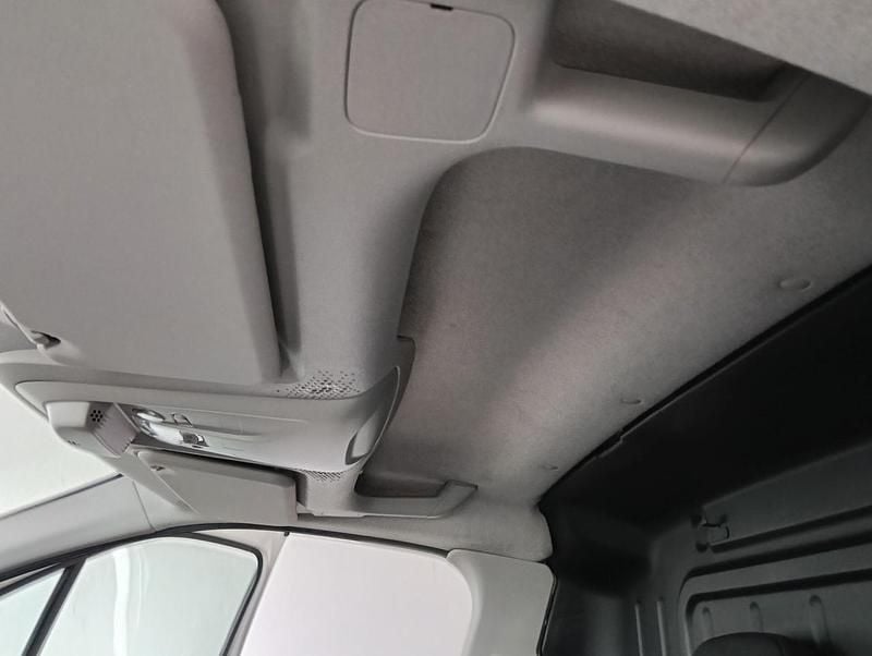 Usata Opel Combo 101 CV (74 kW) 2020 Bianco Monovolume