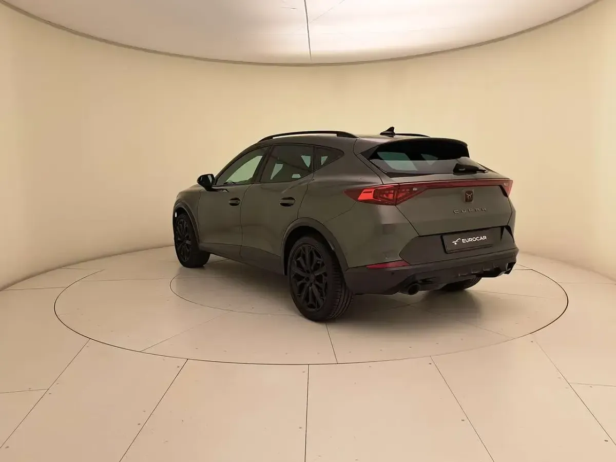 Usata Cupra Formentor 245 CV (180 kW) 2023 Grigio cliff SUV
