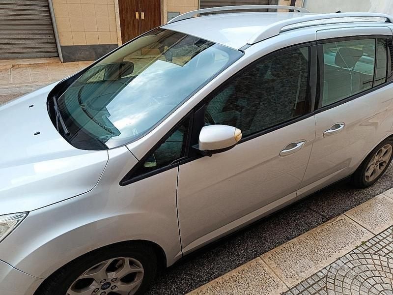 Usata Ford C-MAX 115 CV (84 kW) 2011 Grigio Monovolume