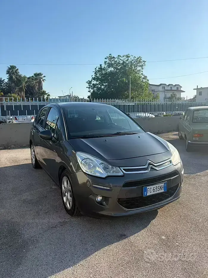 Usata Citroën C3 Exclusive 75 CV (55 kW) 2016 Grigio Berlina
