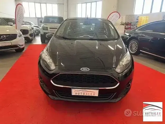Usata Ford Fiesta 95 CV (69 kW) 2016 Nero Utilitaria