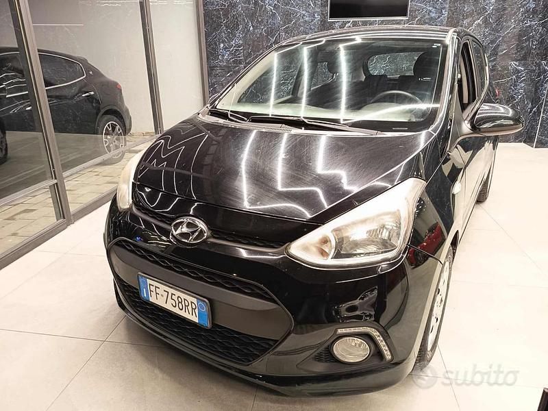 Usata Hyundai i10 67 CV (49 kW) 2016 Nero Utilitaria