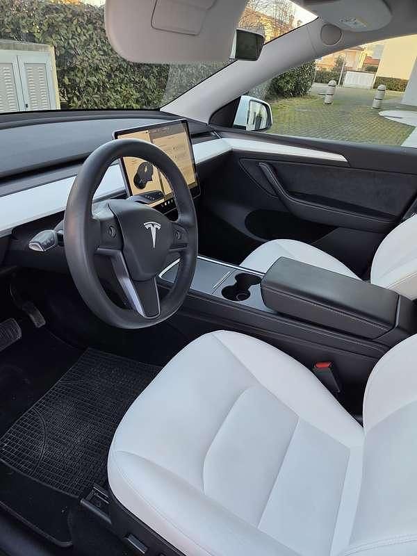 Usata Tesla Model Y 152 kW (208 CV) 2021 SUV