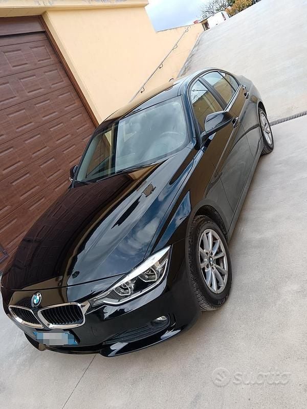 Usata BMW 316 116 CV (85 kW) 2013 Nero Berlina